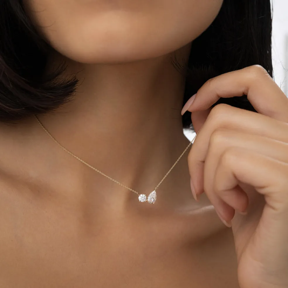 1.55 ctw 14k Pear Shaped and Rond Lab Grown Diamond Neklace - Maria