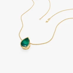 14k 1.50-2.50 ctw Pear Shape Bezel Setting Emerald Necklace