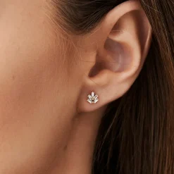 14k Dainty Minimal Baguette Diamond Studs