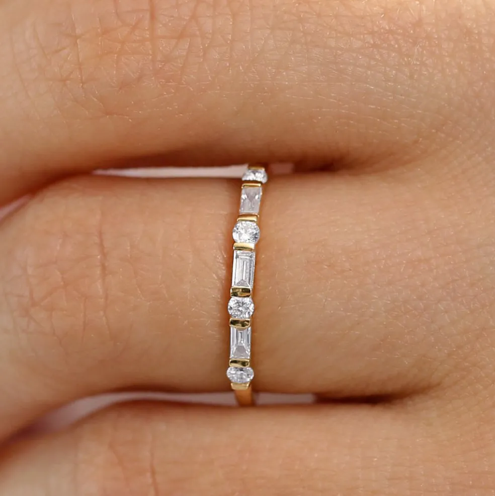 14K Alternating Baguette and Round Diamond Wedding Ring