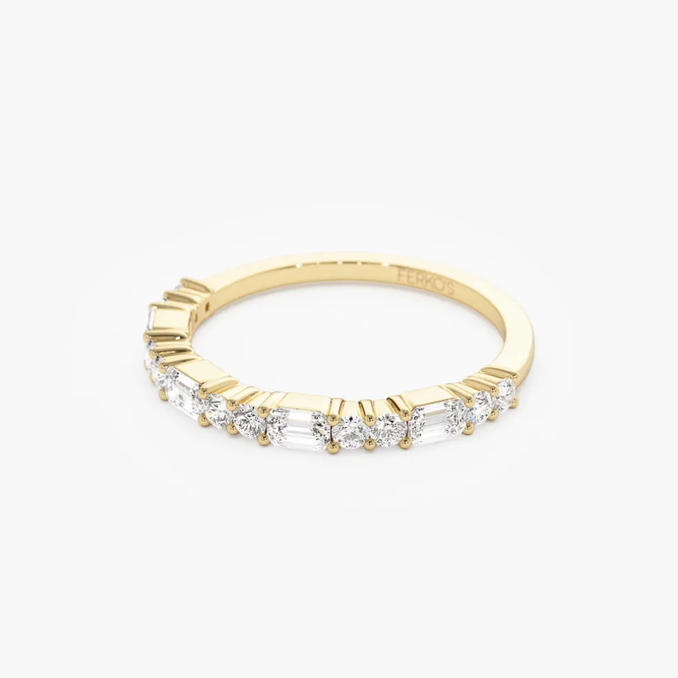 14k Alternating Emerald Cut and Round Diamond Ring