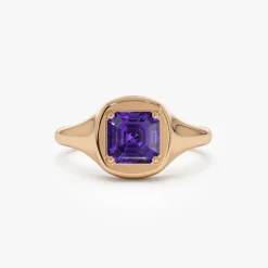 14K Asscher Cut Amethyst Signet Ring