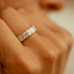 14K Baguette & Round Diamond Wedding Band