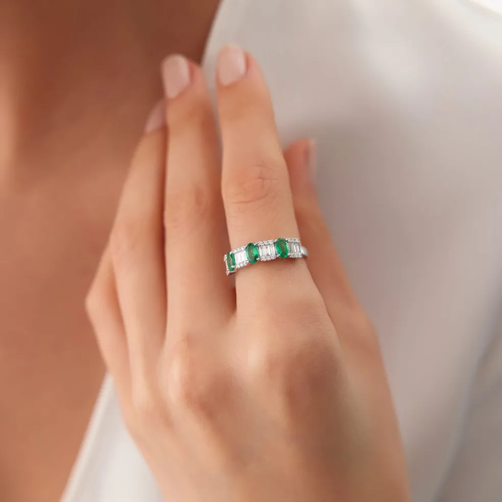 14K Baguette & Round Diamond with Genuine Emerald Ring