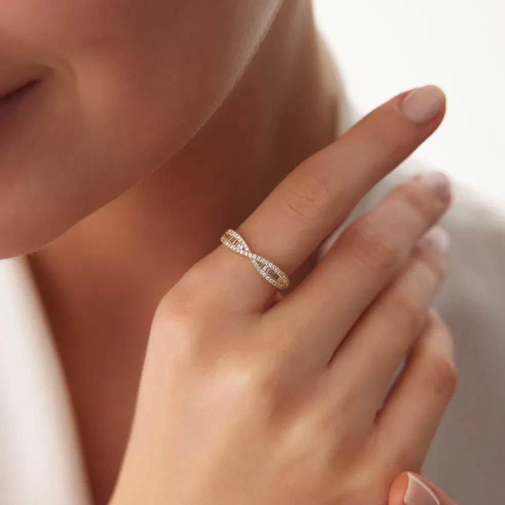 14k Baguette & Round Diamond Nesting Ring