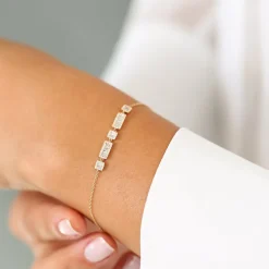 14K Baguette and Round Diamond Bracelet