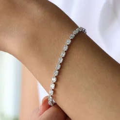14K Baguette and Round Diamond Illusion Setting Tennis Bracelet
