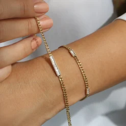 14k Baguette Diamond Bar Curb Link Bracelet