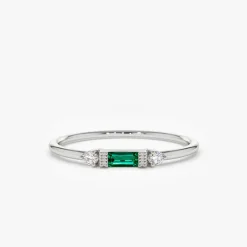 14k Baguette Emerald with Diamond Ring