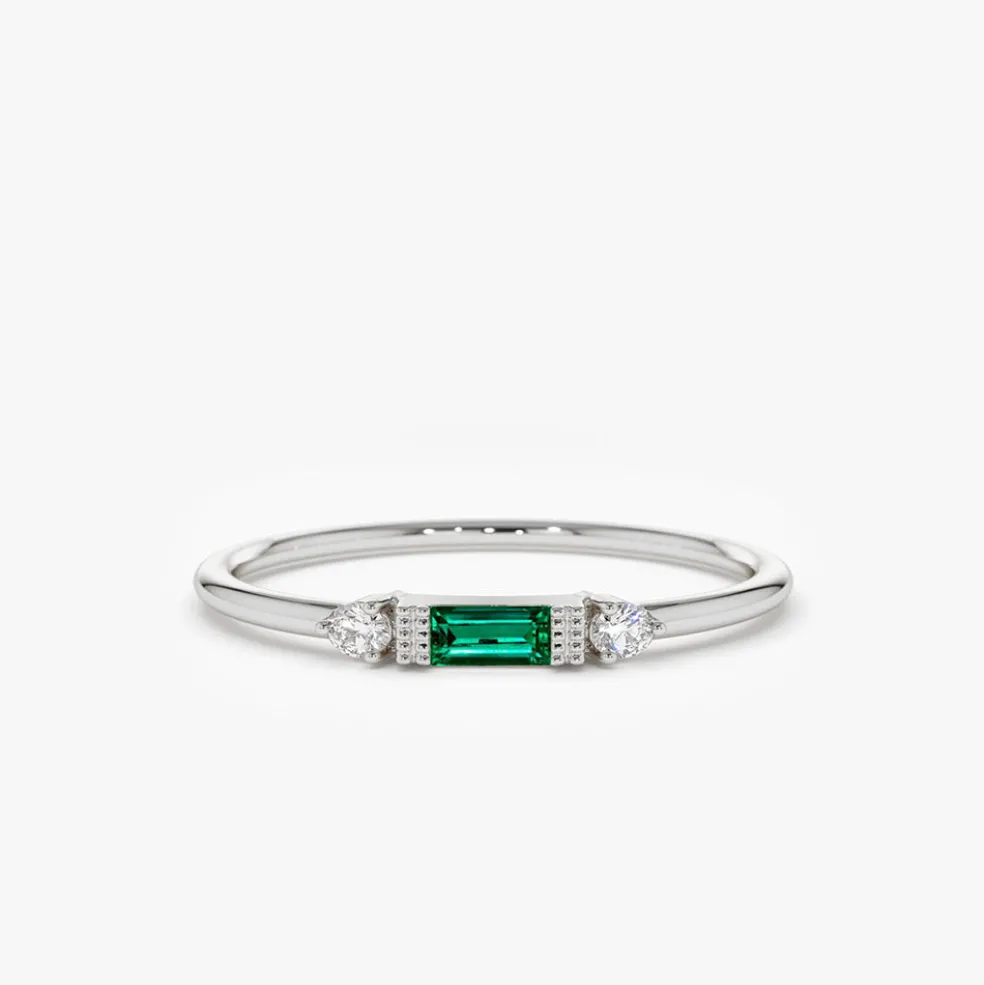 14k Baguette Emerald with Diamond Ring