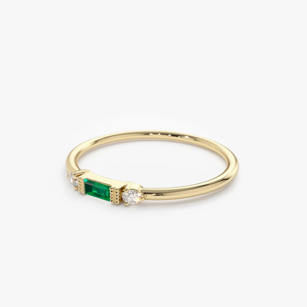 14k Baguette Emerald with Diamond Ring