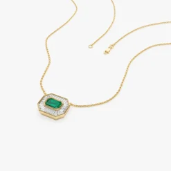 14k Baguette Halo Emerald Necklace