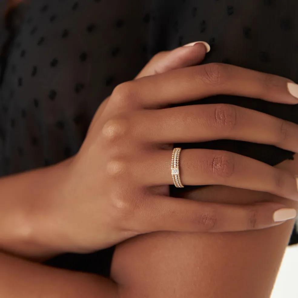 14k Beaded Baguette and Round Diamond Ring