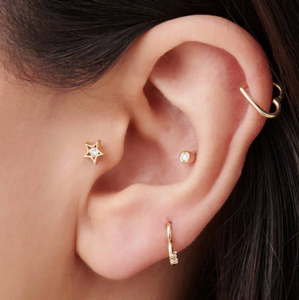 14k Bezel Setting Diamond Stud Piercing