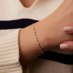 14k Bezel Setting Diamond with Milgrain Bracelet