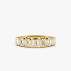14k Bezel Setting Emerald Cut Diamond Wedding Band