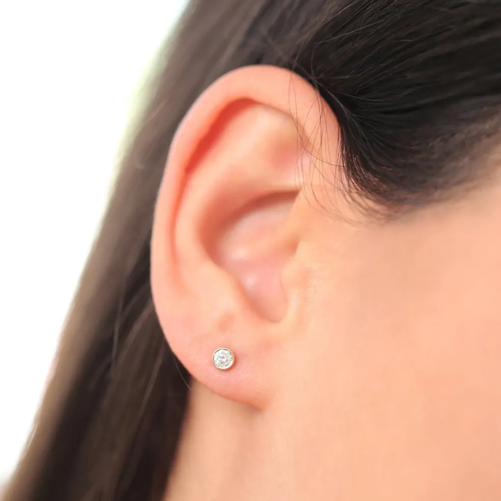 14K Bezel Setting Round Diamond Studs