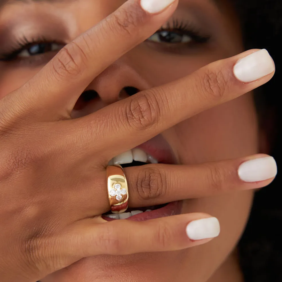 14k Chunky Diamond Clover Ring