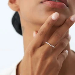 14k 0.55ctw 9 Stone Shared Prong Diamond Wedding Band