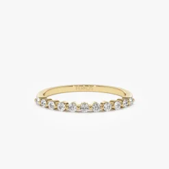 14k 0.30ctw 11 Stone Shared Prong Diamond Wedding Band
