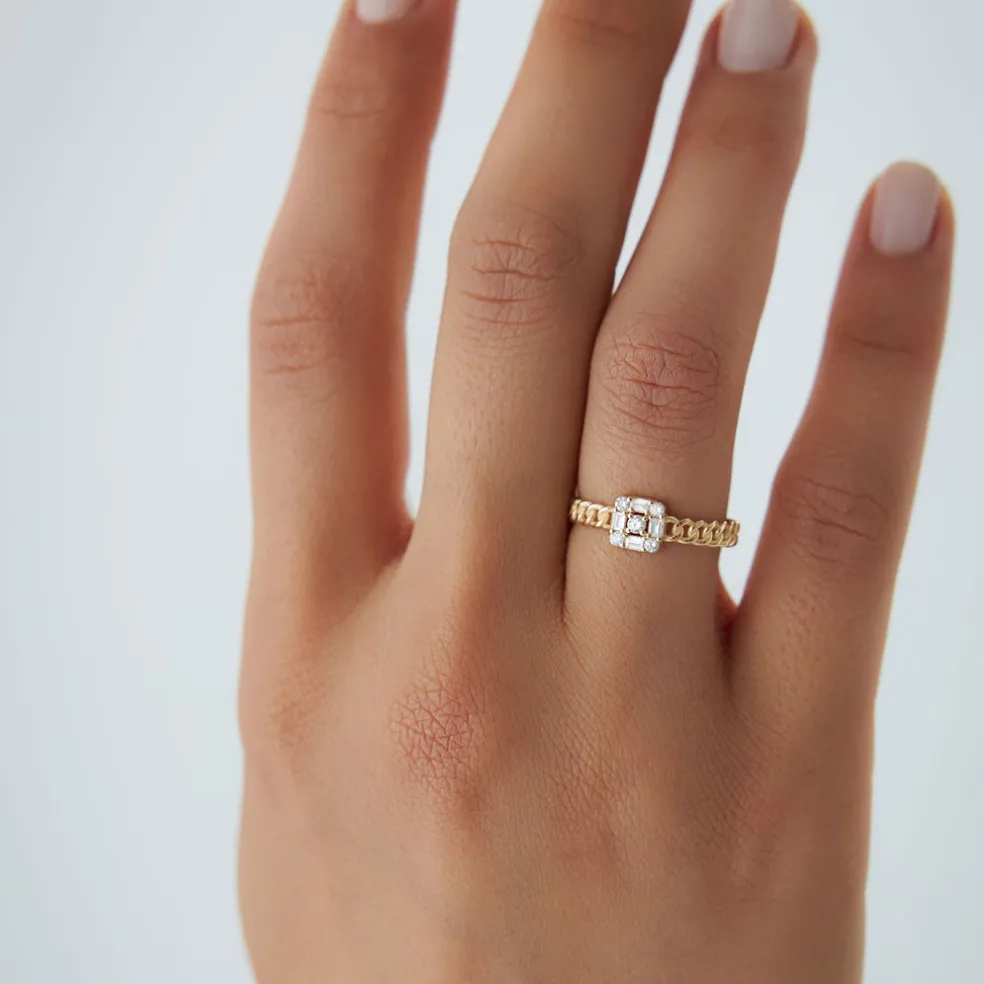 14k Curb Link Illusion Setting Baguette Diamond Ring