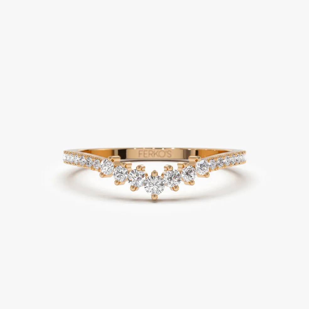 14k Curved Graduating Diamond Wedding Band