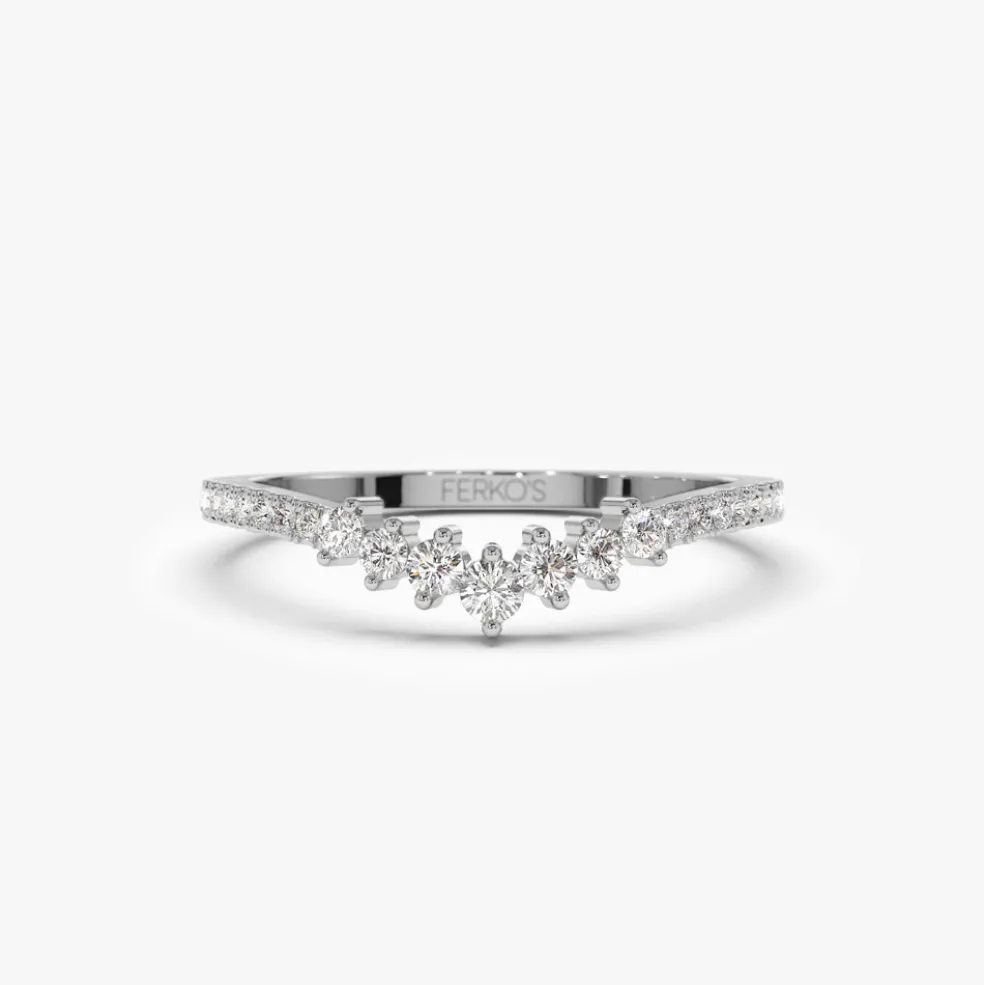 14k Curved Graduating Diamond Wedding Band