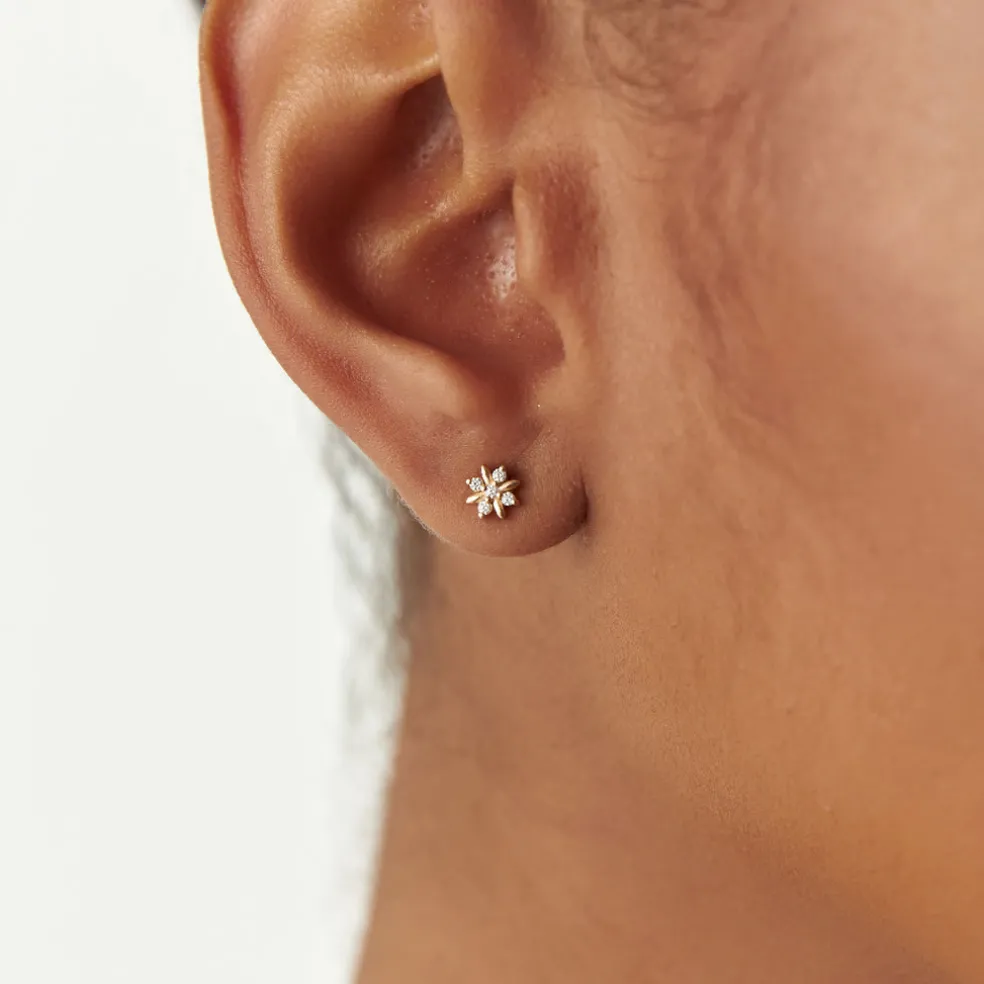 14k Dainty Crisscross Cluster Diamond Studs