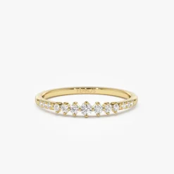 14k Dainty Graduating Diamond Wedding Ring