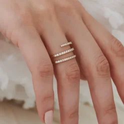 14k Diamond Spiral Ring