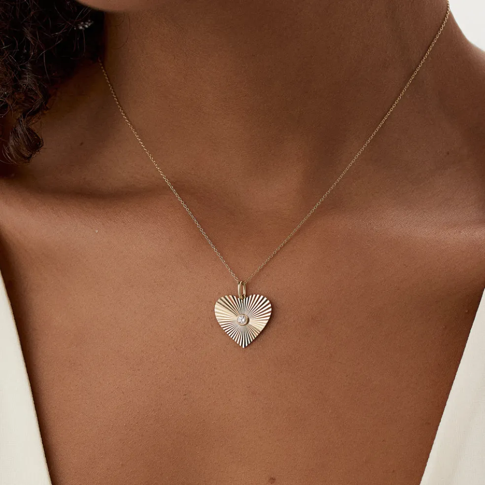 14K Diamond-Cut Heart Shape Disc Ray Pendant