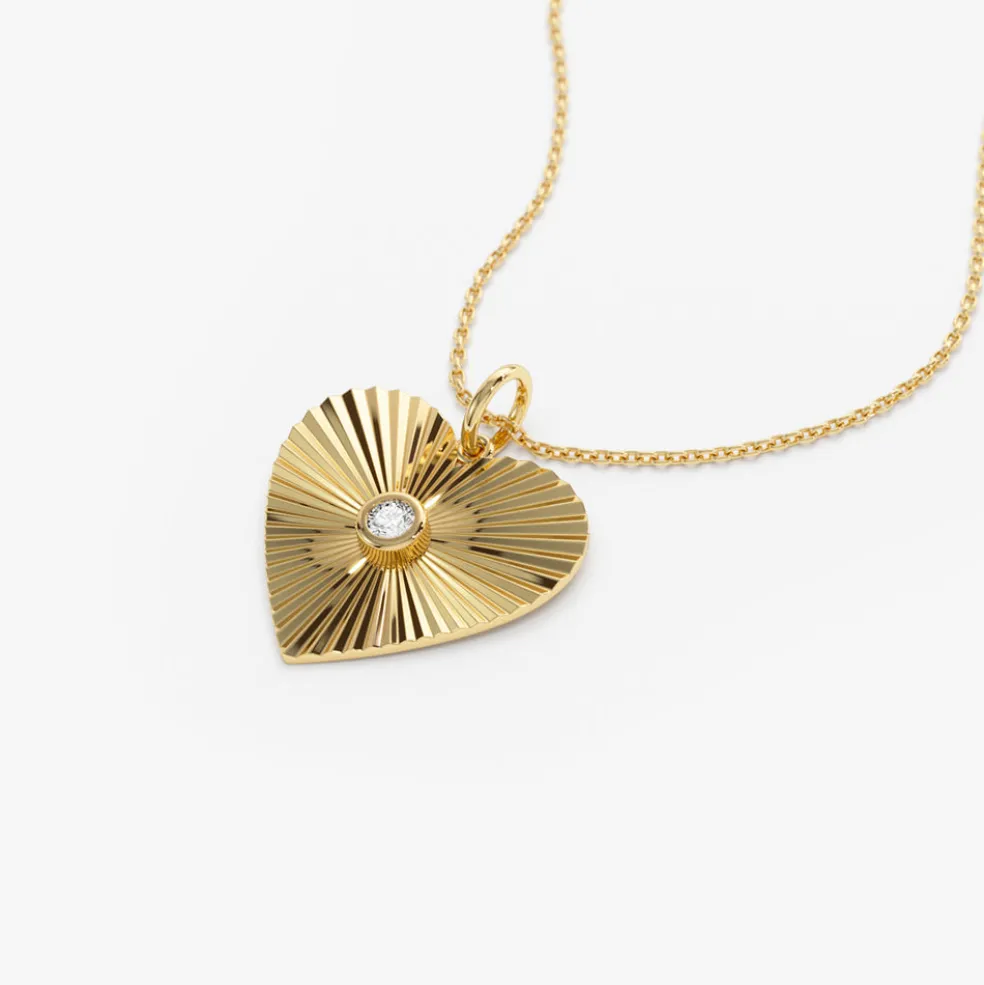 14K Diamond-Cut Heart Shape Disc Ray Pendant