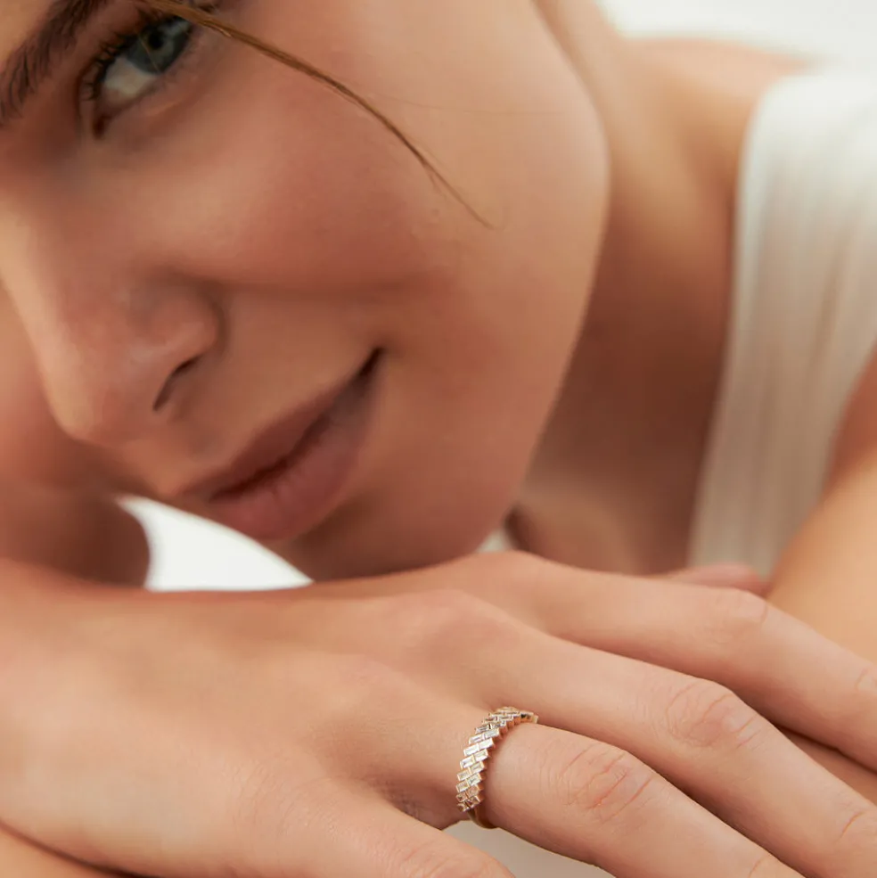 14k Double Row Diagonal Baguette Ring