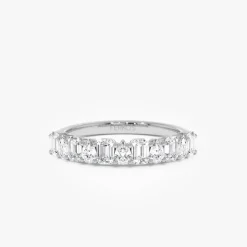 14k Emerald and Pear Shape Diamond Ring