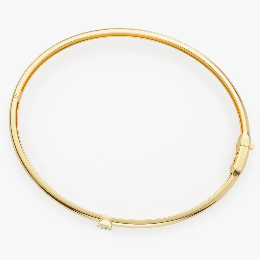 14K Emerald Shape Diamond Solitare Bangle