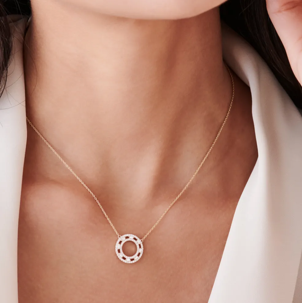 14k Full Circle Baguette & Round Diamond Necklace