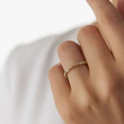 14k Full Eternity Ribbed Diamond Wedding Ring