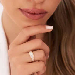 14k Glamorous Pave Setting Diamond Ring