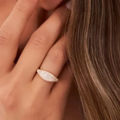 14k Glamorous Pave Setting Diamond Ring