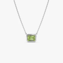 14K Gold 1.15 ctw Emerald Cut Bezel Setting Peridot