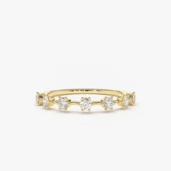 14K Gold 7 Stone Round Diamond Wedding Ring
