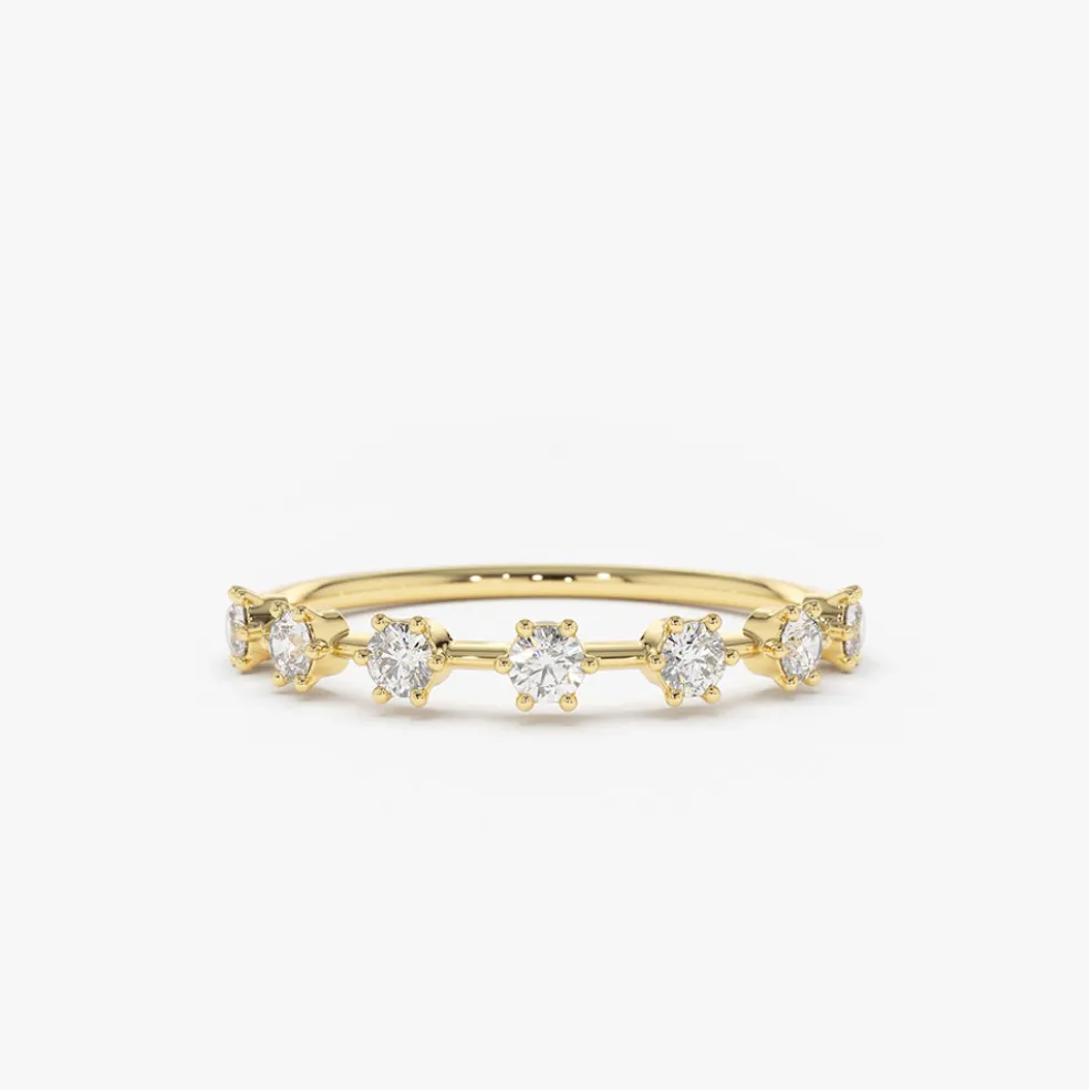 14K Gold 7 Stone Round Diamond Wedding Ring