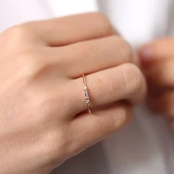 14k Gold Baguette and Round Diamond Ring