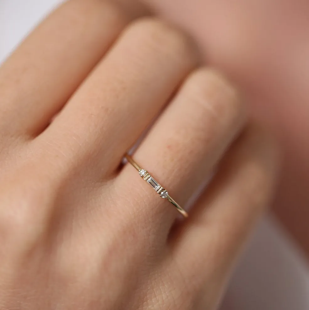 14k Gold Baguette and Round Diamond Ring