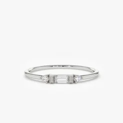 14k Gold Baguette and Round Diamond Ring