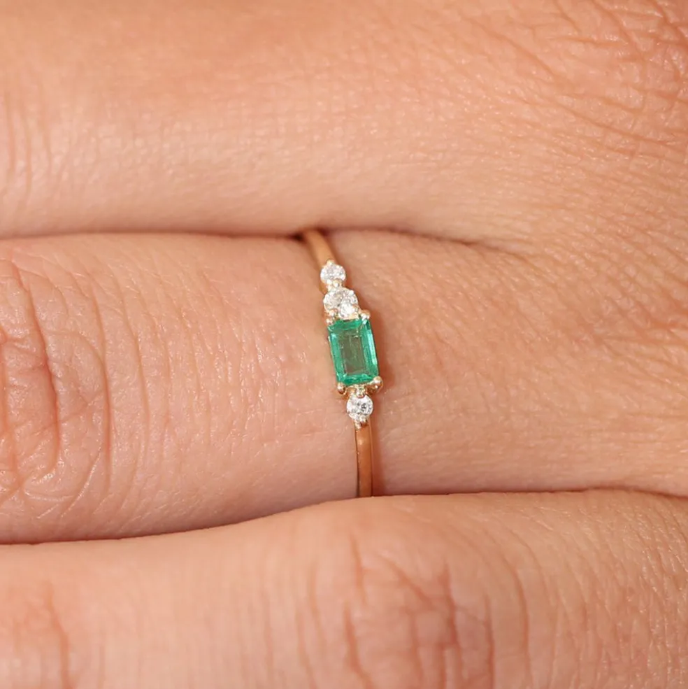 14k Gold Baguette Emerald Diamond Ring