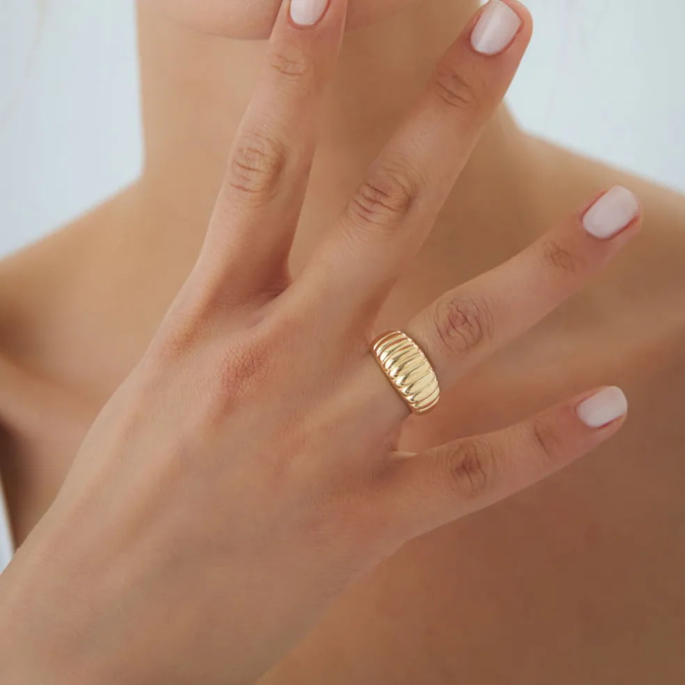 14k Gold Chunky Ribbed Statement Ring