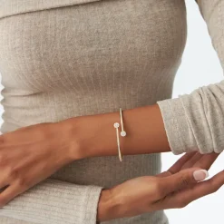 14k Gold Cross Over Diamond Bangle Bracelet
