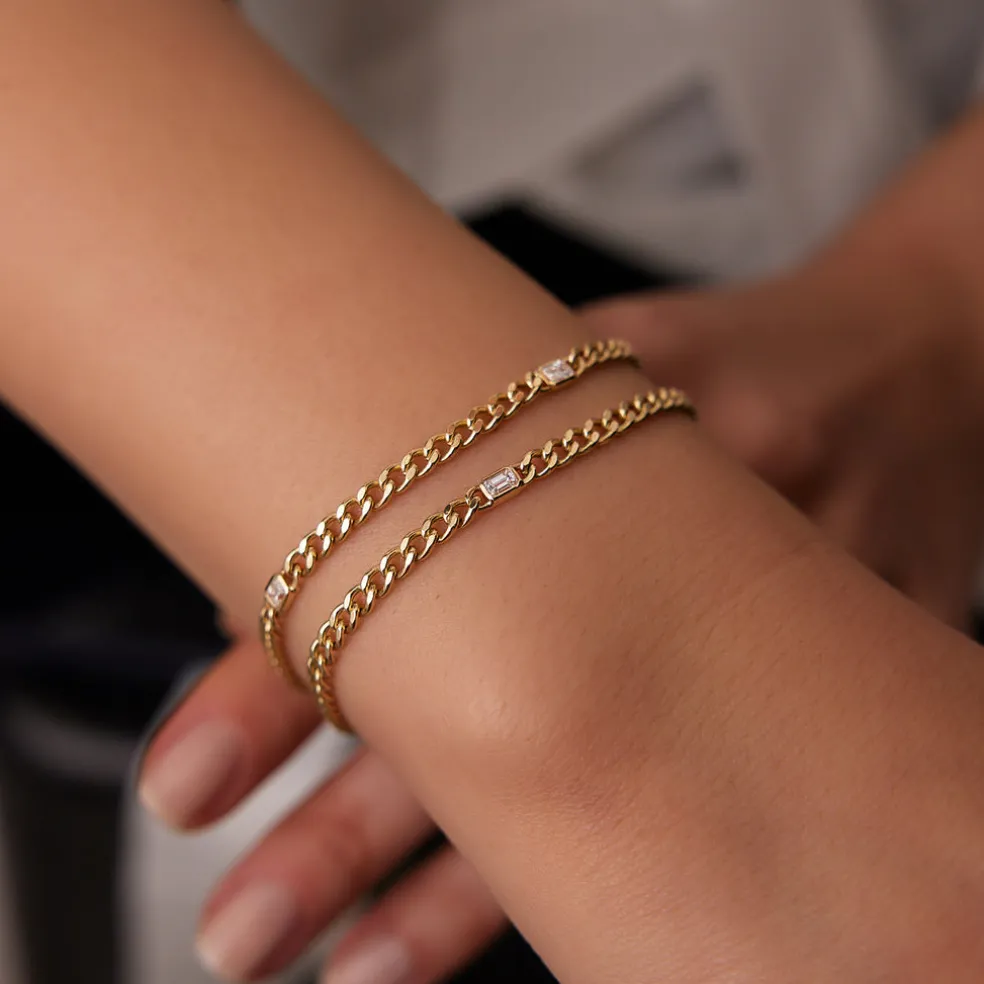 14K Gold Cuban Link Bracelet w/ Emerald Cut Diamond