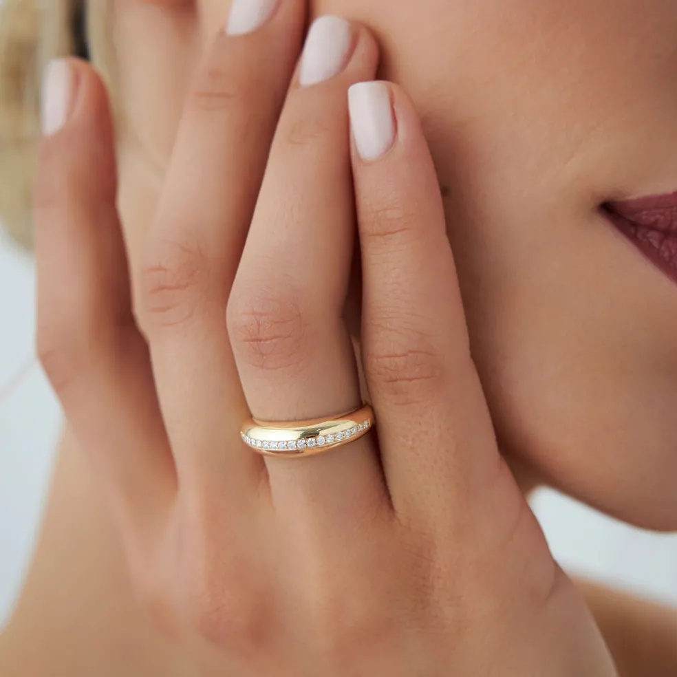 14k Gold Diamond Dome Balloon Ring